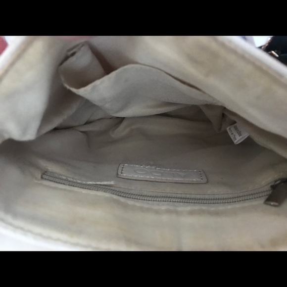 Aldo - White Quilted Crossbody Bag with Chain - Picture 5 of 10